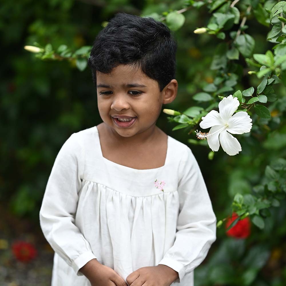 The White Classic Full Sleeve Dress