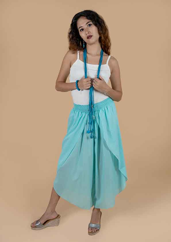 TULIP PANT OVERLAPPING