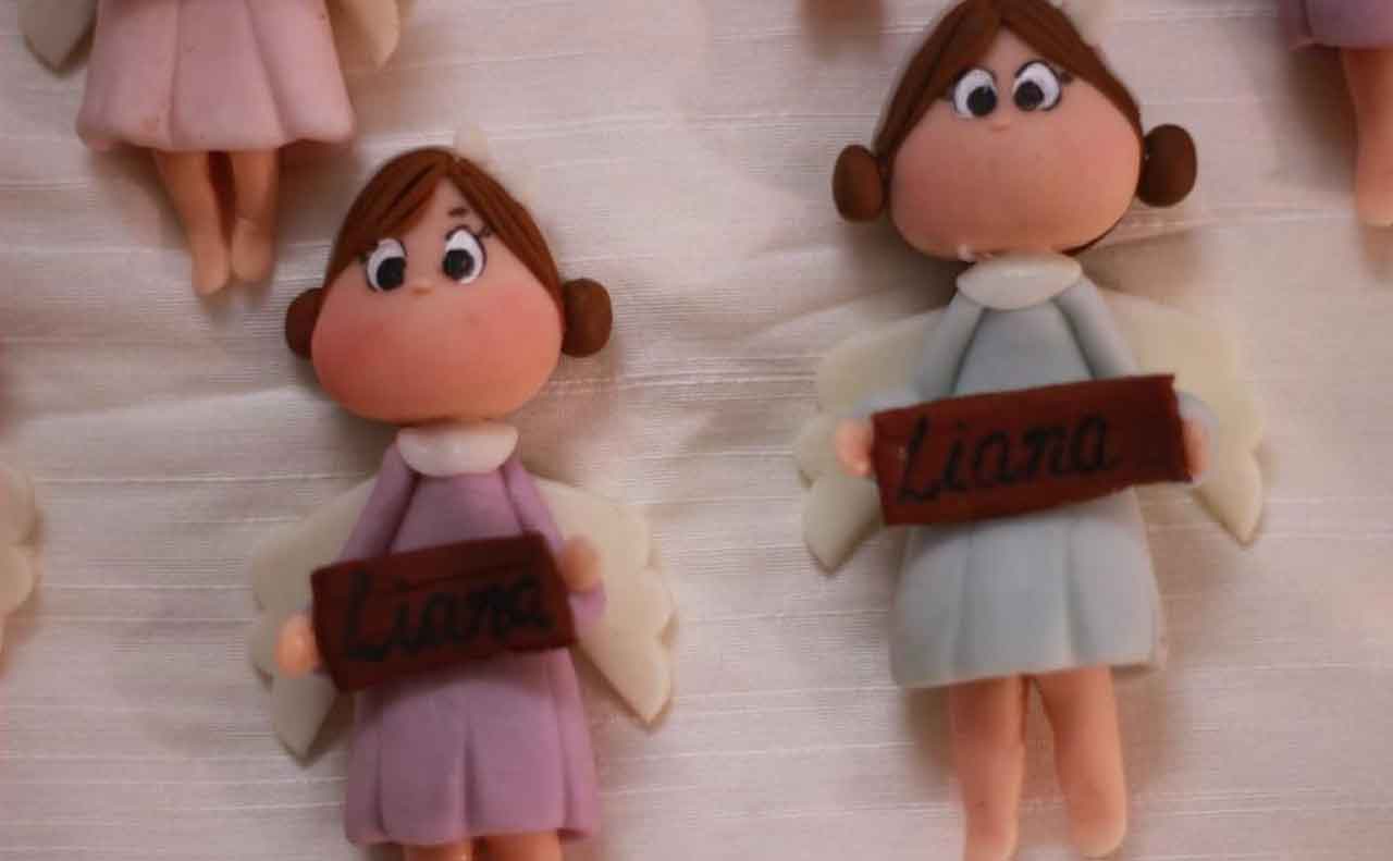 Favours- Custom Made Magnets - Starting From Rs. 250 / Pc