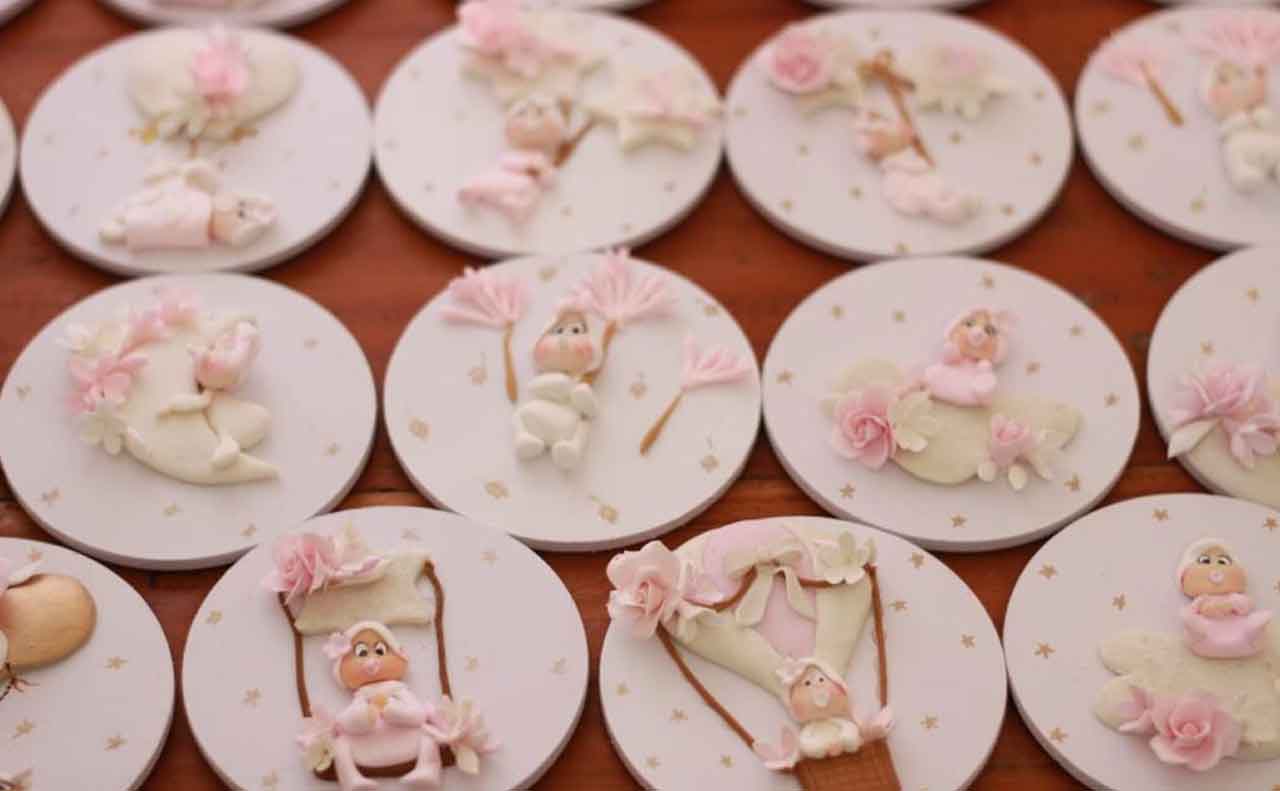 Favours- Custom Made Magnets - Starting From Rs. 300 / Pc