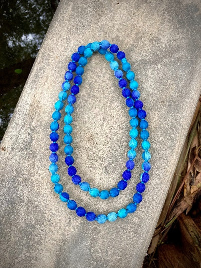LONG BEADS NECKLACE