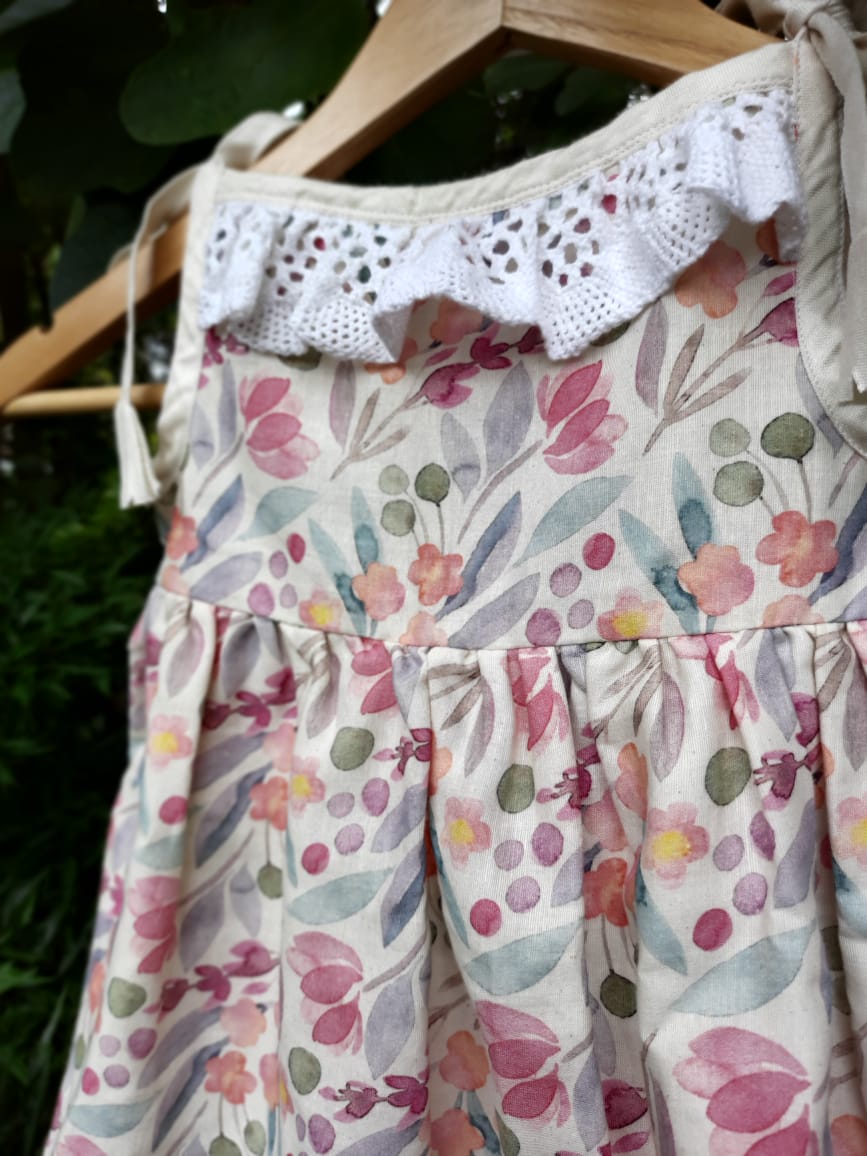 Shoulder Tie Dress with Crochet Lace - Size 16( 12-18 months)